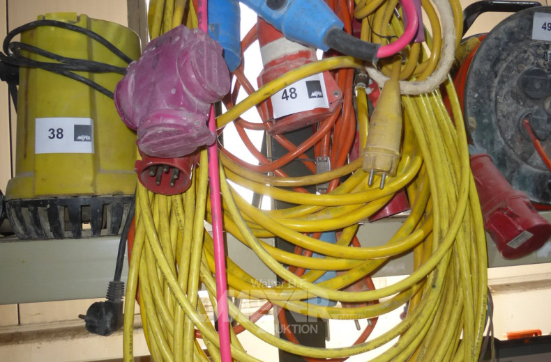 Posten Starkstrom- Verlängerungskabel