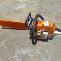 Los 205: Benzin Kettensäge inkl. Zubehör