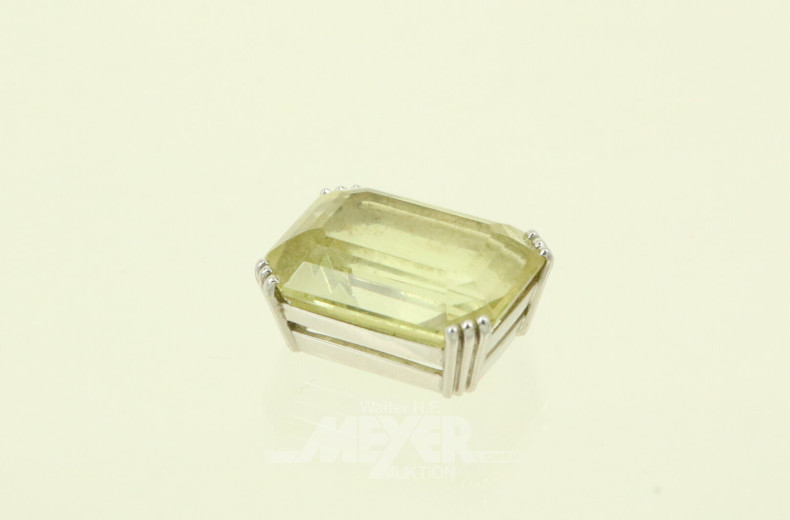 Grüner Beryll, gefasst in 750 WG