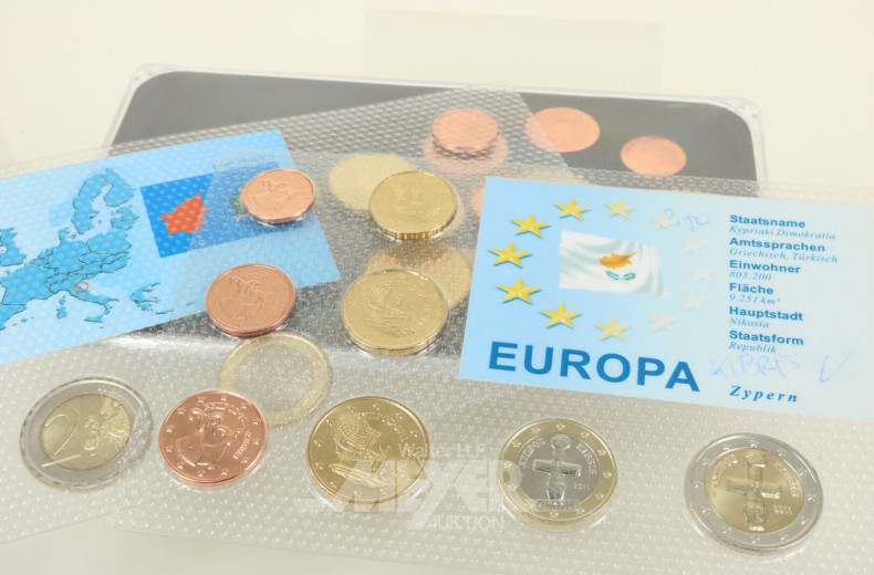 Konvolut BRD mit 10 DM Gedenkprägungen und Euro-Kursmünzensätze