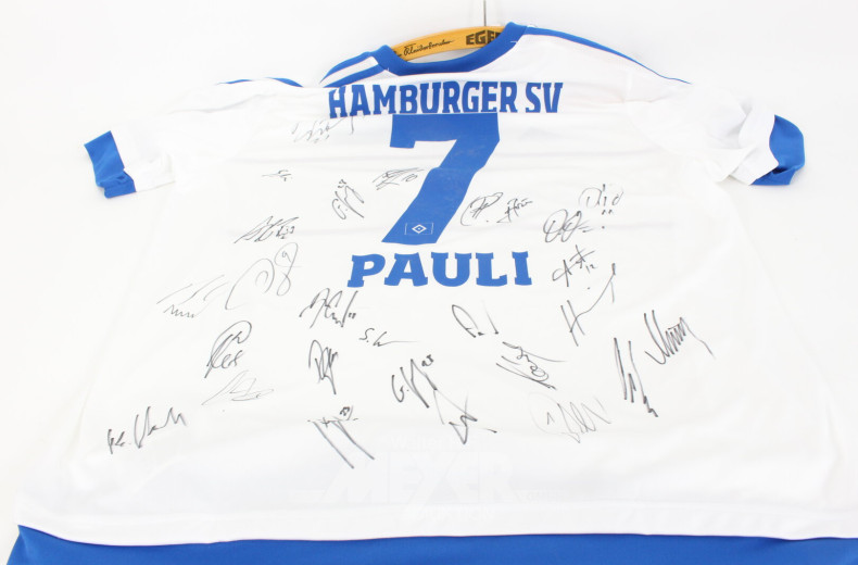 Fußballtrikot HSV Saison 15/16 und Autogrammkarten