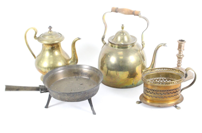 Posten Messing: Kerzenhalter, Pfannen, Stövchen und Dekorationen