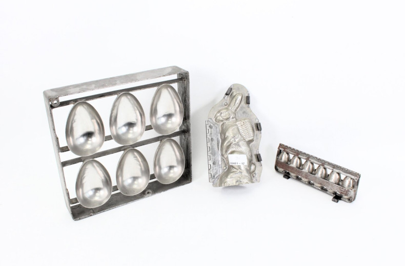 Gussformen für Ostereier und Hasen