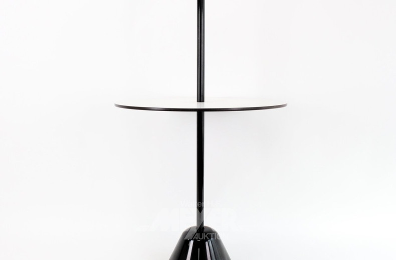 moderner Beistelltisch in Schwarz-Weiß