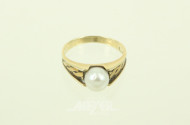 Damenring mit Zuchtperle