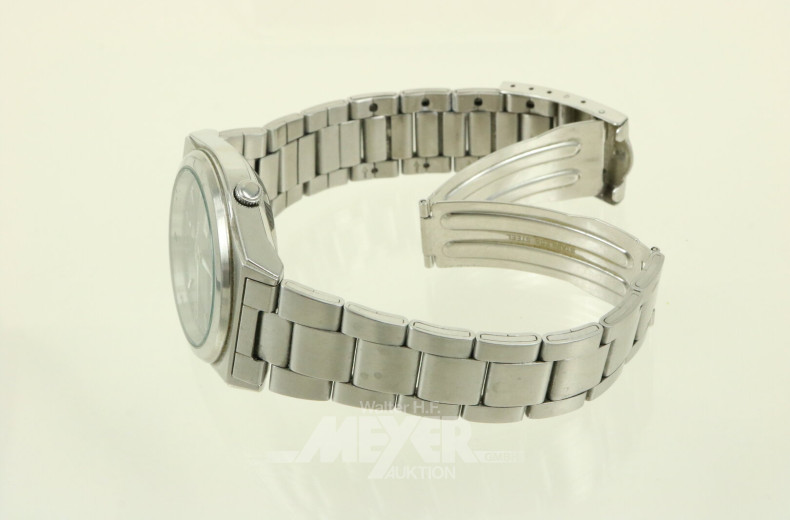 Herrenarmbanduhr mit Datumanzeige