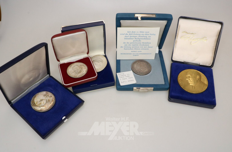 kl. Posten div. Medaillen und Münzen, u.a.