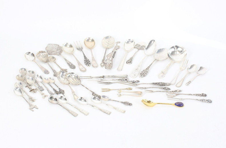 Posten Silberbesteck, ca. 44 Teile, überw. 800er Silber