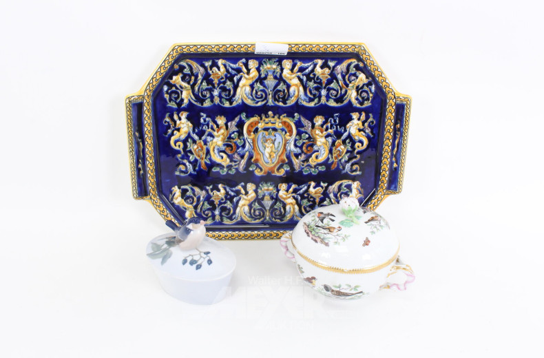 3 Porzellanteile, best. aus: