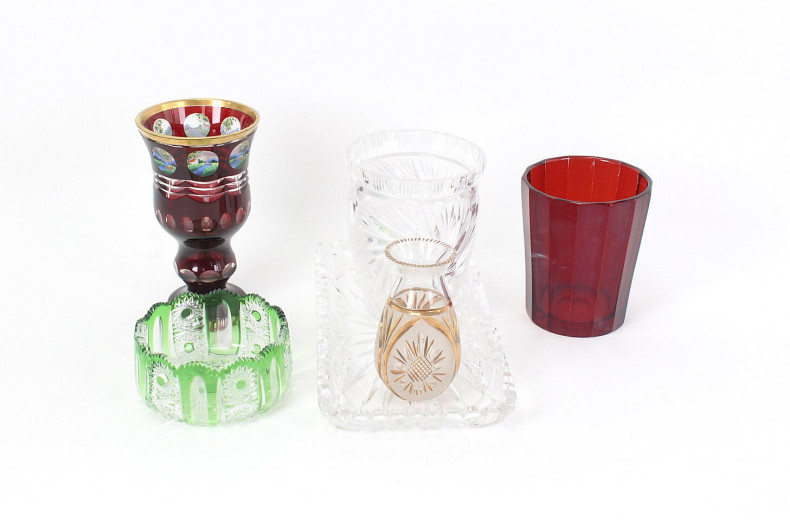 Posten Kristallvasen und -schalen