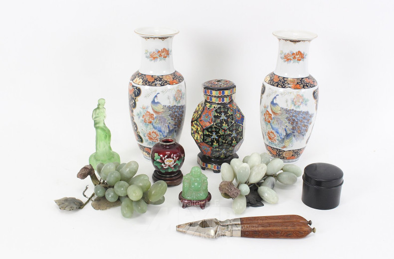 Posten Asiatika und etwas afrikanische Volkskunst