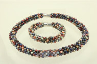 2-tlg. Schmuck-Set, best. aus Collier und Armband mit bunten Süßwasserperlen