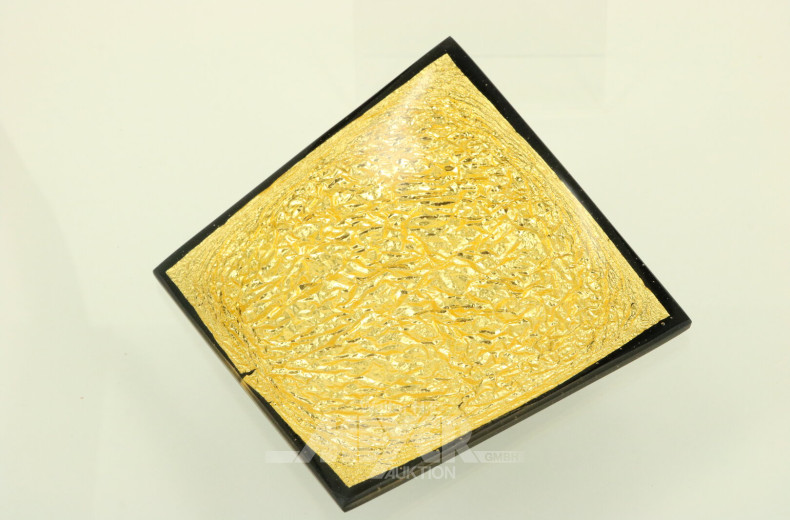 8 kl. Dekorationsplatten, überwiegend aus Glas mit Blattgoldfüllung