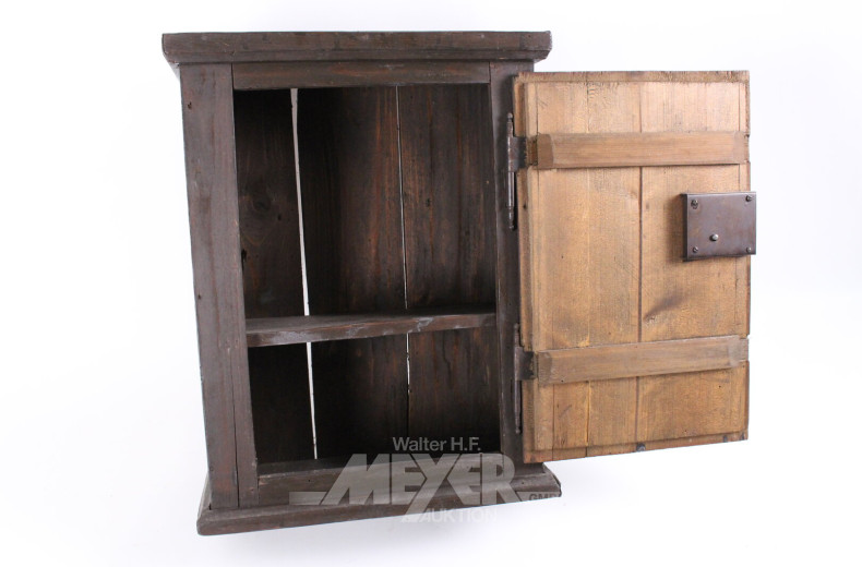 kl. Wandschrank (Hamburger Schränkchen)
