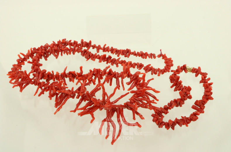 Korallenkette mit pass. Armband