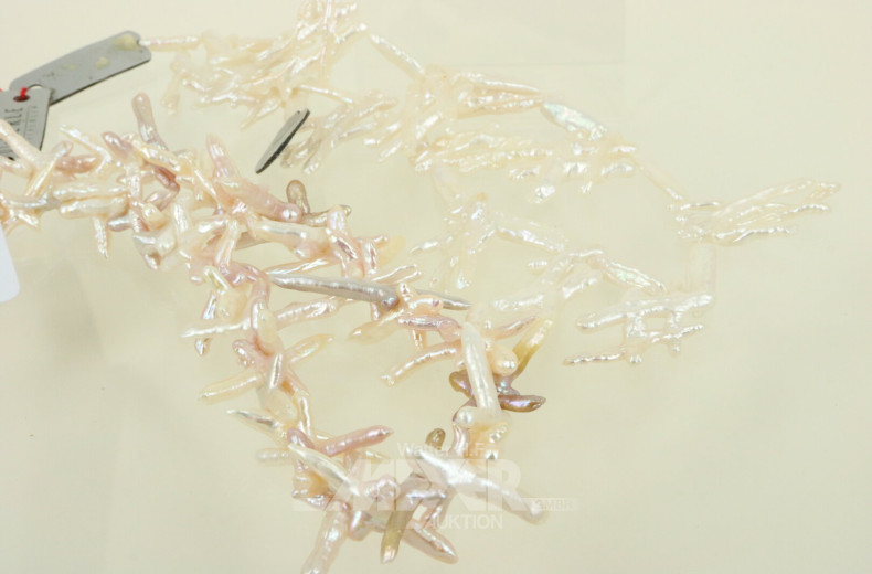 2 Süßwasserperlen-Stränge