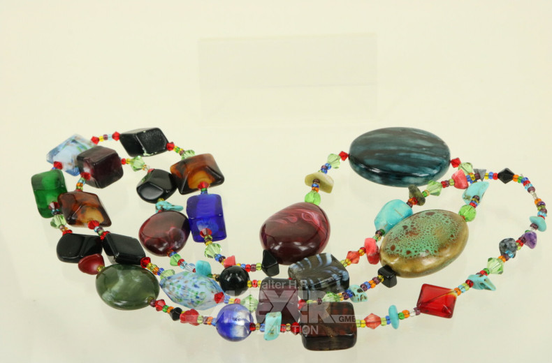 Modeschmuck, u.a. Armbanduhr, Ketten, Ohrringe