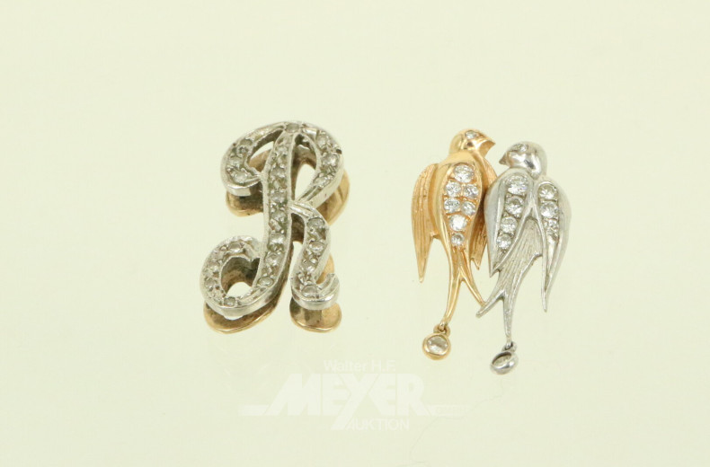 2 Zweifarbige Kettenanhänger 'Schwalben' und Buchstabe 'R' mit jew. kl. Brillanten