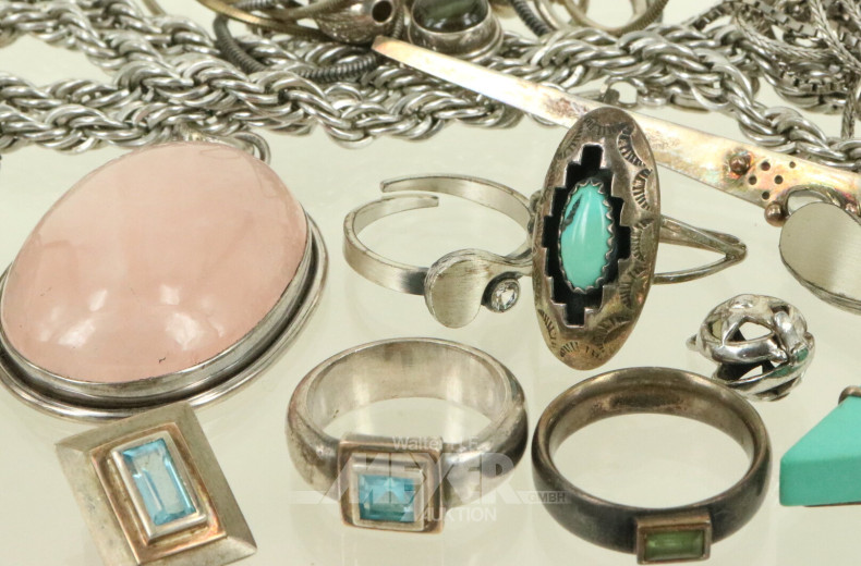 Posten Silberschmuck, u.a Anhänger, Ketten