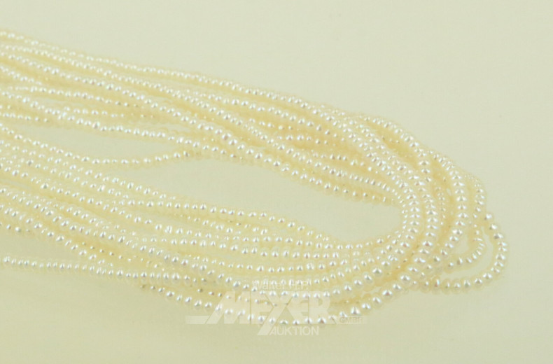 Konvolut Perlenstränge aus kl. Zuchtperlen