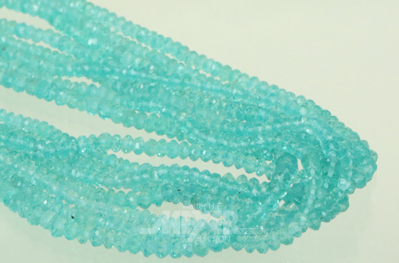 8 Perlenstränge aus facettiertem Apatit