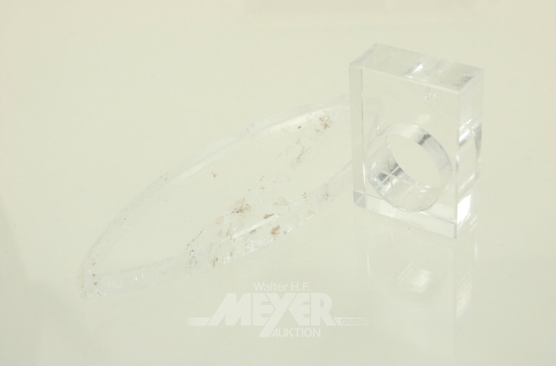 Bergkristallplatte, sowie 1 quadratischer Ring aus geschliffenem Bergkristall