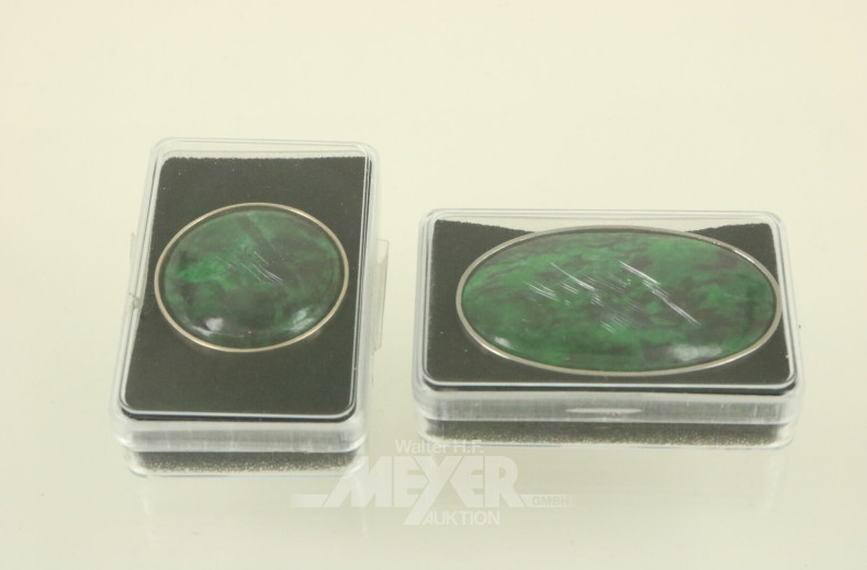 2 Burma Jade-Cabochons, gefasst