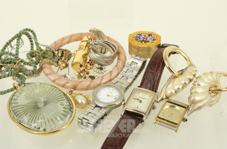 Posten Modeschmuck u. Armbanduhren in chin. Lackschatulle