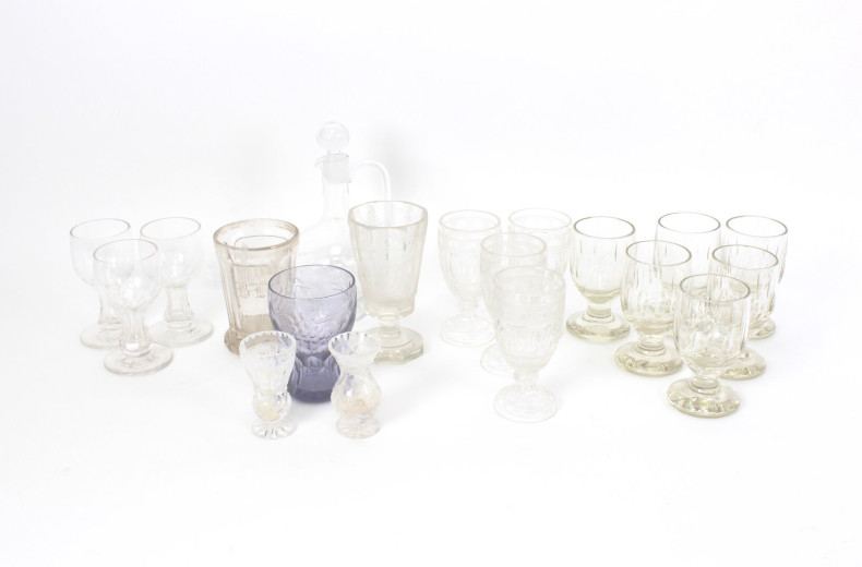 Posten Kristall, best. aus Gläser, Karaffen und mehr