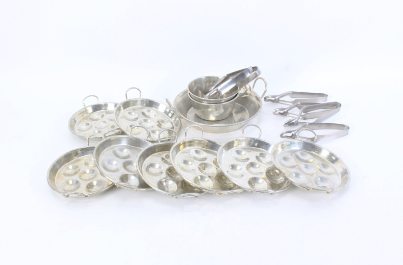 Posten Schneckenpfännchen/-zangen  sowie  Zubehör