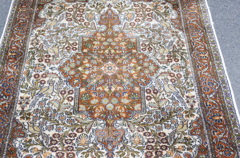 Orientbrücke, beige/rotgrundig