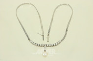 WEMPE Collier mit Perle und 18 Brillanten (Si-TW) von ges. ca. 1.88ct