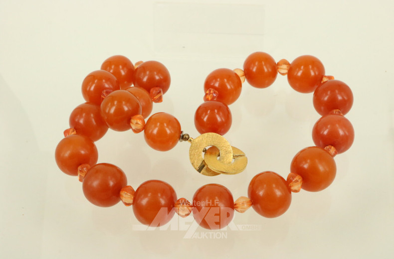 Kl. Konvolut, best. aus 2 Ketten mit Silberschließen und 2 Anhänger in 925er Silber