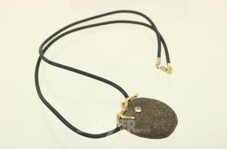 Halskette mit Kautschukband