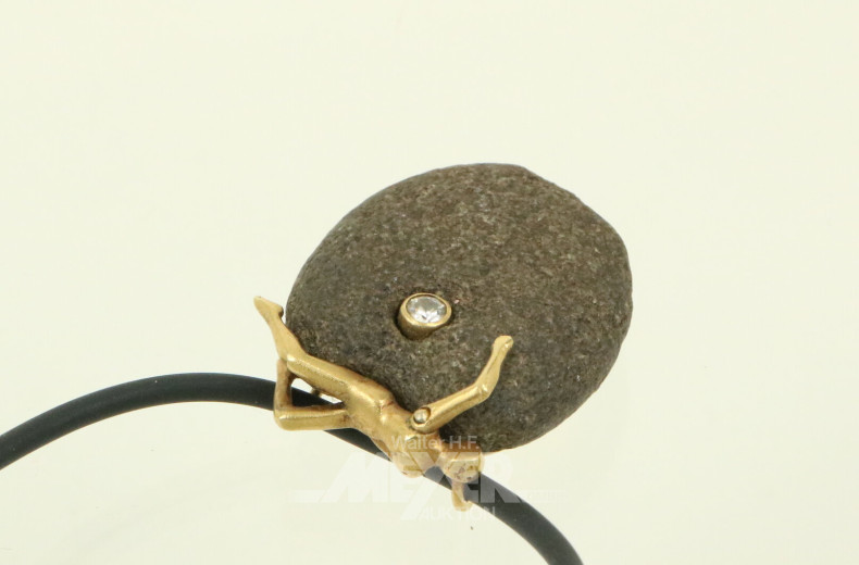 Halskette mit Kautschukband