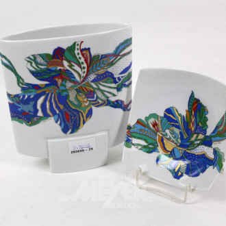 2 Designer-Porzellanteile, best. aus 1 Vase u. 1 kl. Anbietschale