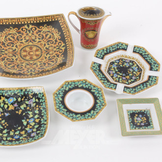 Konvolut Porzellanteile Versace, Dekore in 'Gold Ivy', 'Barocco' u. 'Medusa'