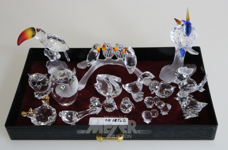 Konvolut versch. Kristallvogelfiguren, überwiegend Swarovski