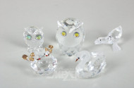 Konvolut versch. Kristallvogelfiguren, überwiegend Swarovski