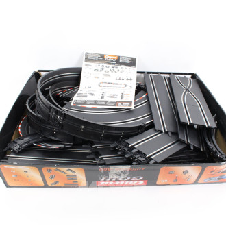 Carrerabahn mit 4 Autos, nicht auf Vollständigkeit geprüft