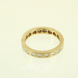 Allianzring mit 20 kl. Diamanten, zus. ca. 0,20ct