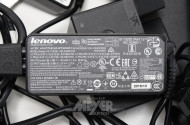 Posten versch. Docking-Station u. Netzteile LENOVO