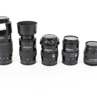 5 versch. Objektive: