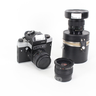 Vintage Mittelformat- Fotokamera mit 3 versch. Objektiven: