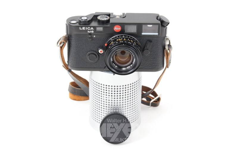 Leica Messsucherkamera M6 Classic in Schwarz