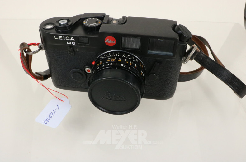 Leica Messsucherkamera M6 Classic in Schwarz