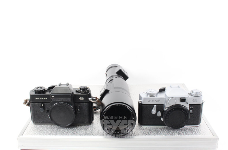 Konvolut mit umfangreicher Fotografie-Ausrüstung von Leitz im Alukoffer, best. aus: