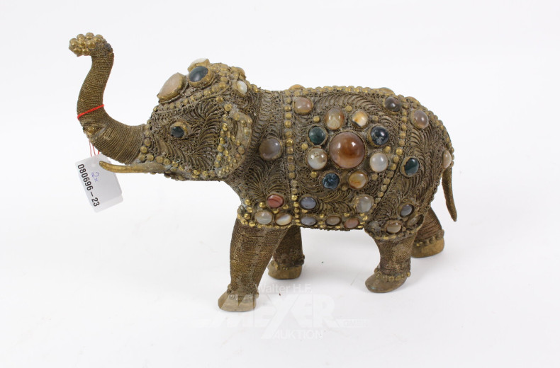 2 Deko-Figuren 'Schwan' und 'Elefant'