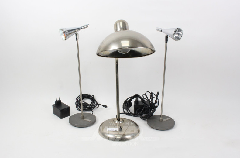 3 Tischlampen, best. aus 1 Schreibtischlampe, KAISER-IDELL sowie 2 Halogen-Tischlampen