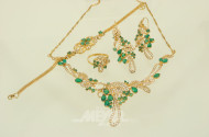 Schmuckgarnitur in 22K GG gestempelt, mit grünen Schmucksteinen und Diamant-Imitationen
